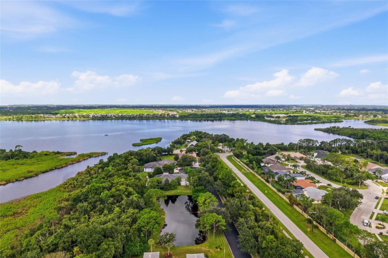 7019 Owls Nest Terrace, Bradenton, FL 34203 Photo