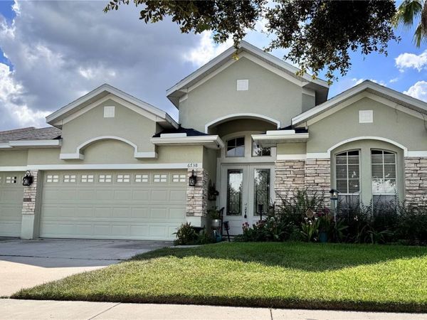 6738 VISTA PARK BOULEVARD , ORLANDO, FL 32829
