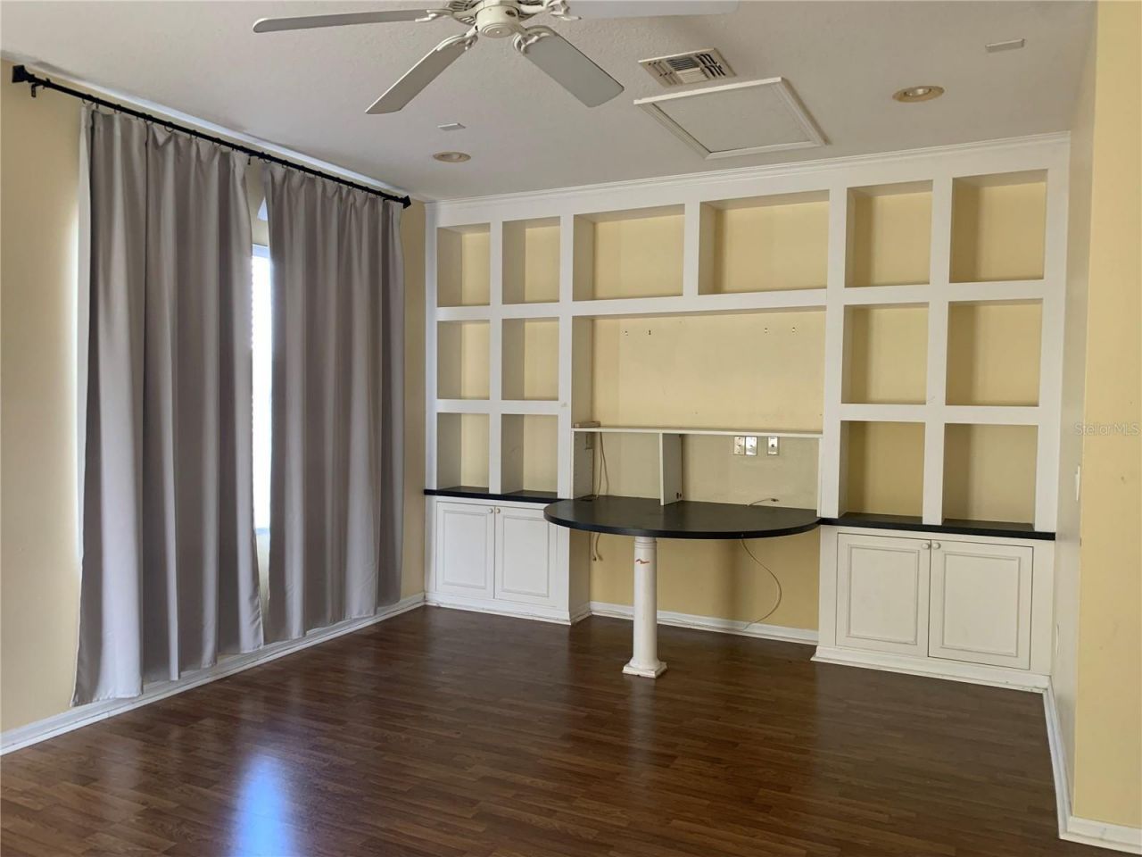 6738 Vista Park Boulevard, Orlando, FL 32829 Photo