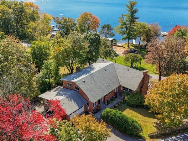 500 N Lake Boulevard , Mahopac, NY 10541