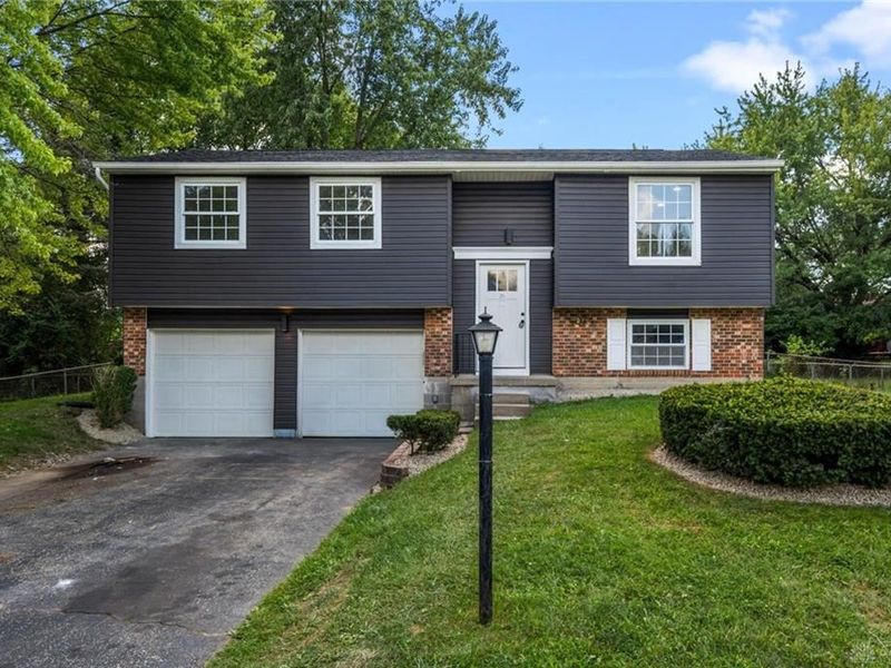 4074 Rymark Court, Clayton, OH 45415 Photo 1