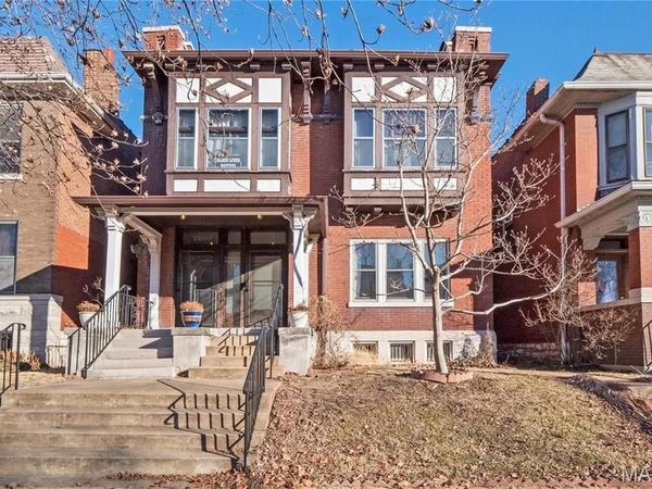 3307 Halliday Avenue , St Louis, MO 63118