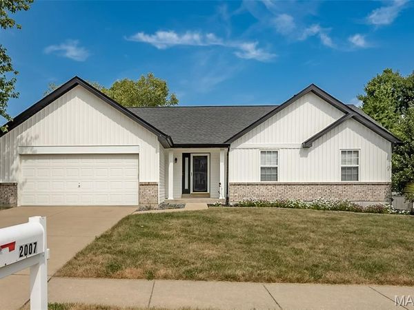 2007 Trio Drive , Wentzville, MO 63385