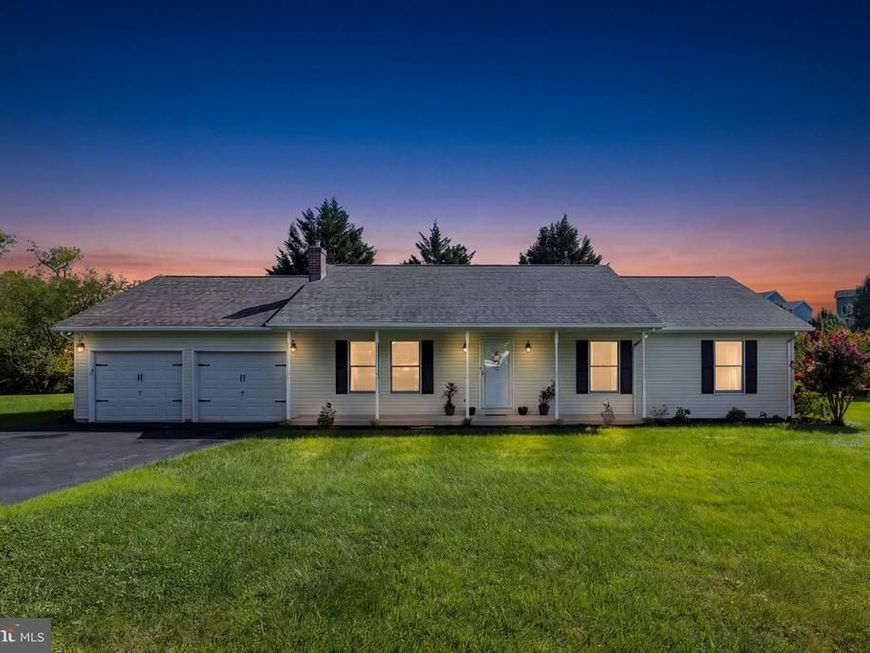 732 Duchess Way, Martinsburg, WV 25403 Main Photo