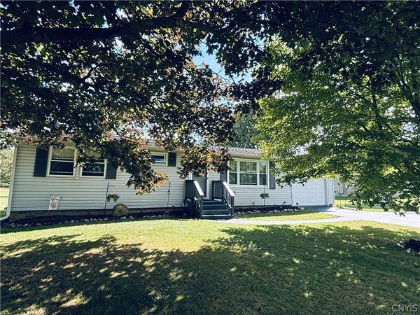 6990 N Division Street Road, Auburn, NY 13021