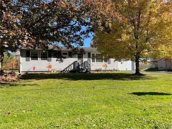 6990 N Division Street Road, Auburn, NY 13021
