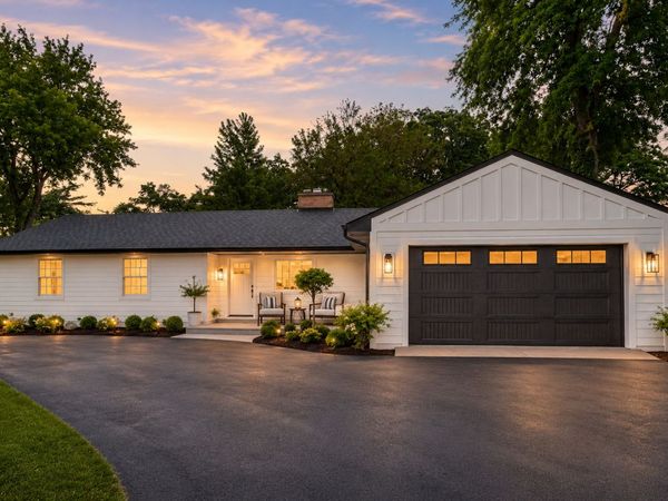 535 N Waukegan Road , Lake Forest, IL 60045