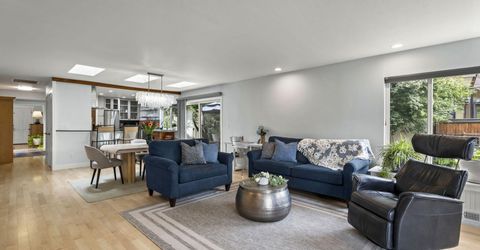 500 W Riverview Circle, Reno, NV 89509 Photo