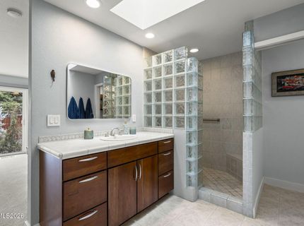 500 W Riverview Circle, Reno, NV 89509 Photo