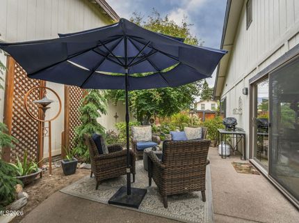 500 W Riverview Circle, Reno, NV 89509 Photo