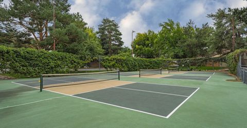 500 W Riverview Circle, Reno, NV 89509 Photo
