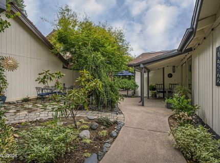 500 W Riverview Circle, Reno, NV 89509 Photo