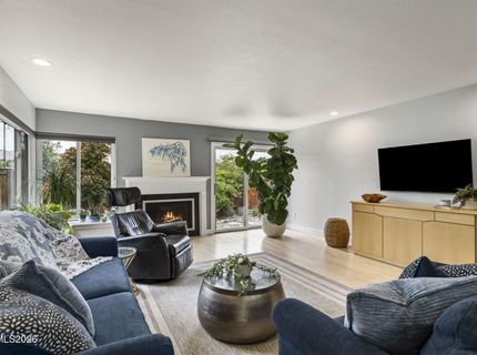 500 W Riverview Circle, Reno, NV 89509 Photo