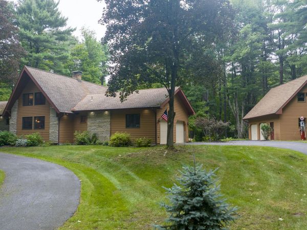 93 Brown Road, Stillwater, NY 12170