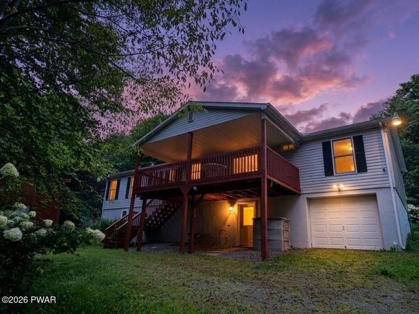 571 Barton Road, Thompson, PA 18465