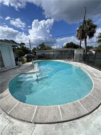 3735 Kelly St, Fort Myers, FL 33901 Photo