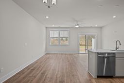 5099 Buggs Lane photo 4