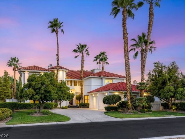 8901 Robinson Ridge Drive , Las Vegas, NV 89117