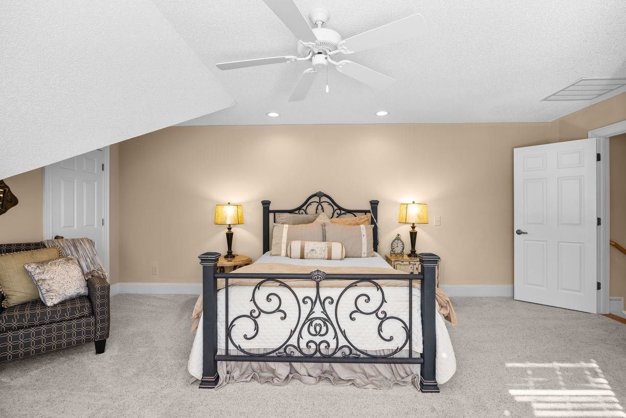 815 Bentley Ln. Photo 28
