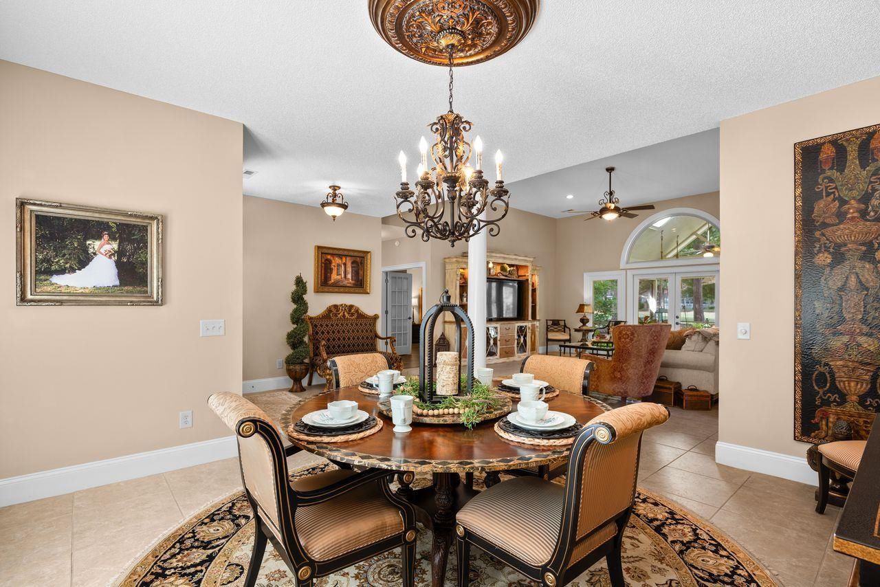 815 Bentley Ln. Photo 7