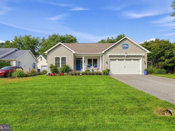 412 JACKIE DRIVE, OCEAN VIEW, DE 19970