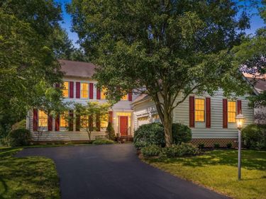 7011 Harlan Square, New Albany, OH 43054