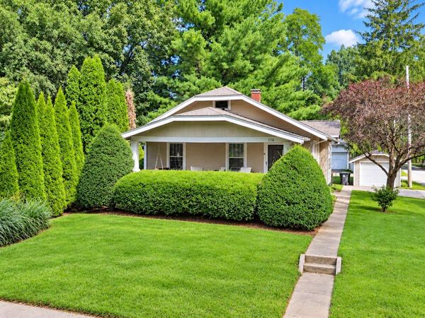 306 Gregory Street , Normal, IL 61761