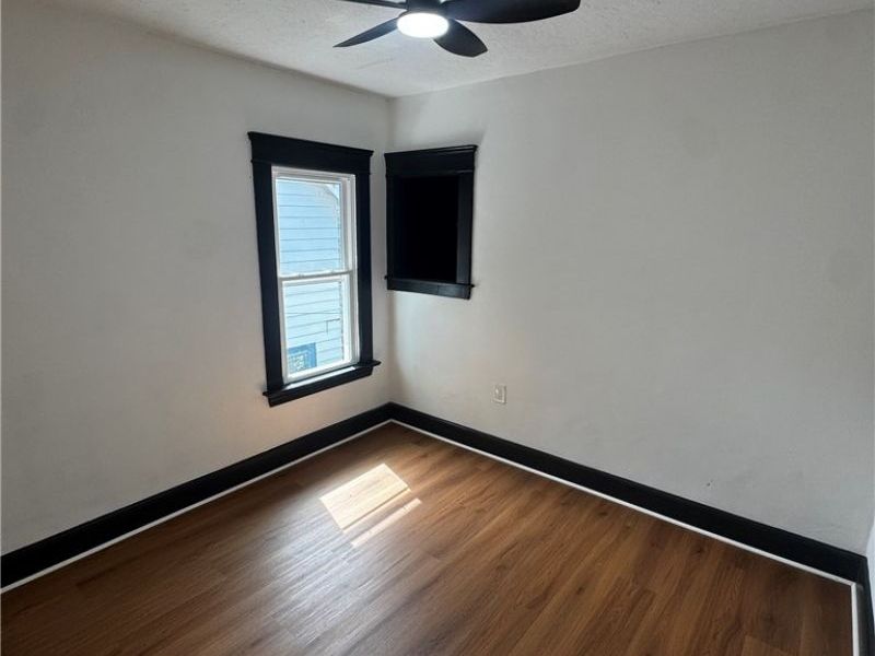 805 Rudyard Road, Cleveland, OH 44110 Photo 13
