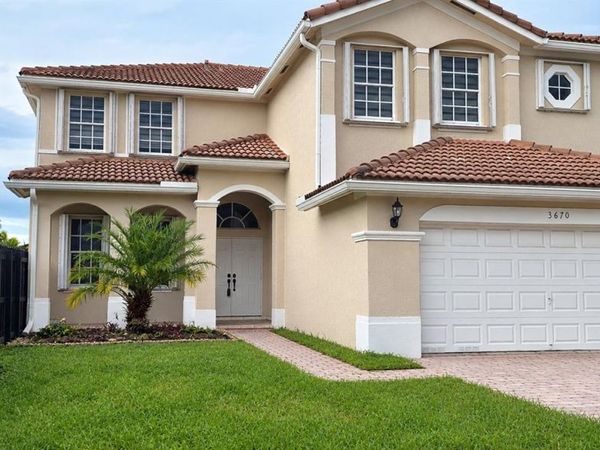 3670 SW 154th Ct , Miami, FL 33185