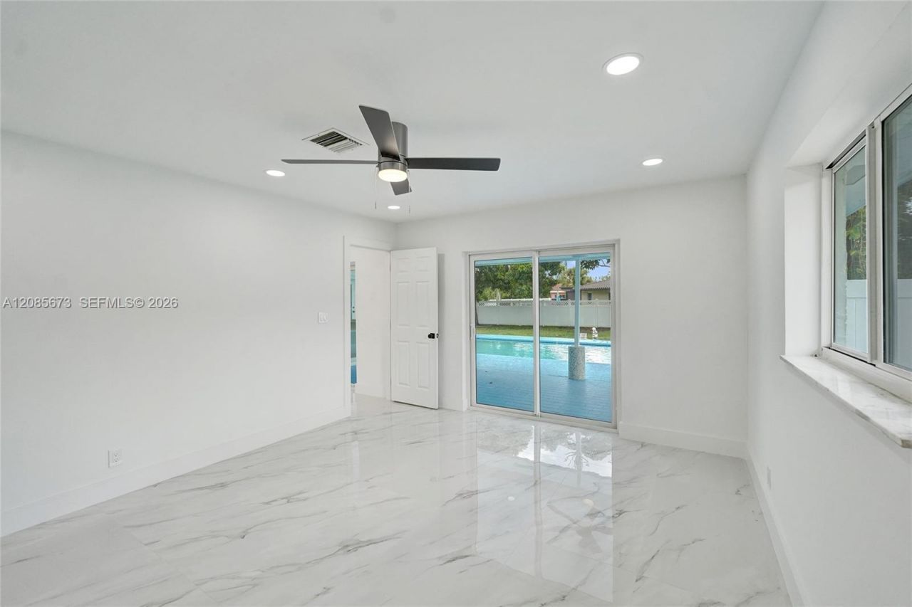 10601 NW 43rd Ct, Coral Springs, FL 33065 Photo