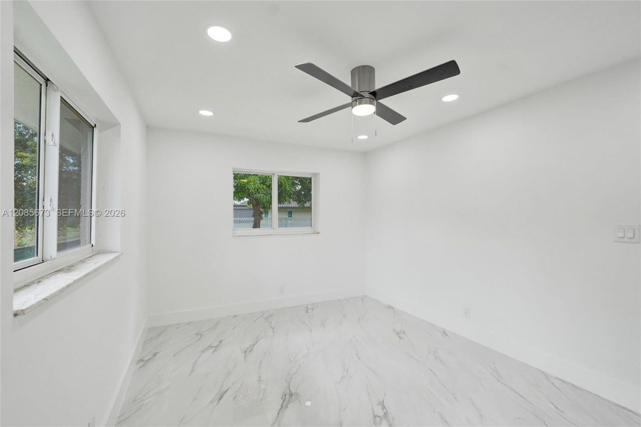 10601 NW 43rd Ct, Coral Springs, FL 33065 Photo