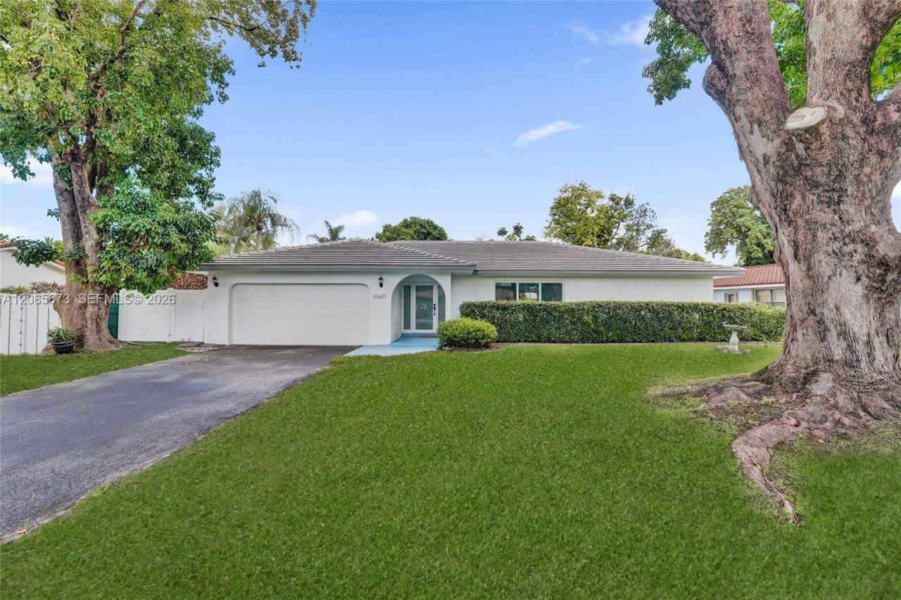 10601 NW 43rd Ct, Coral Springs, FL 33065 Photo