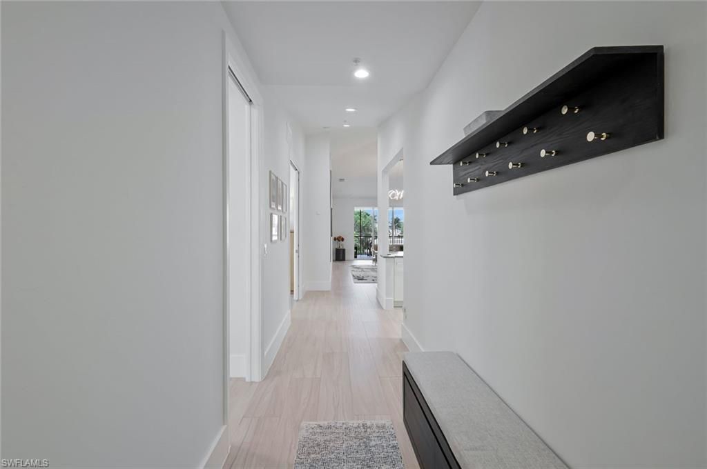 1540 Blue Point Ave, Unit 201, Naples, FL 34102 Photo