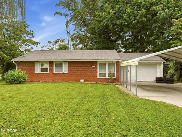 3720 Orangewood Rd, Knoxville, TN 37921