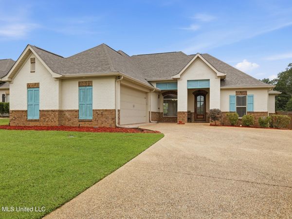 403 W Cowan Creek Cove, Brandon, MS 39047