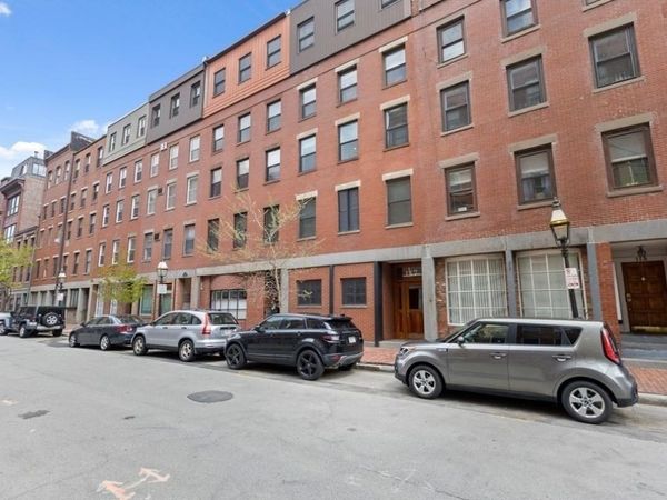 117 Fulton St, Unit 2, Boston, MA 02109