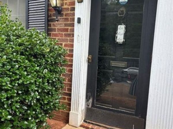 2811 Bleeker Square , Unit E, Winston Salem, NC 27106