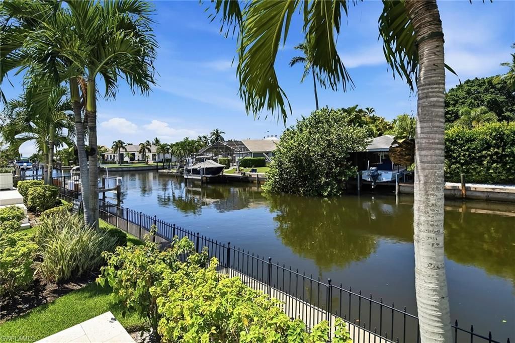 2150 Tarpon Rd, Naples, FL 34102 Photo