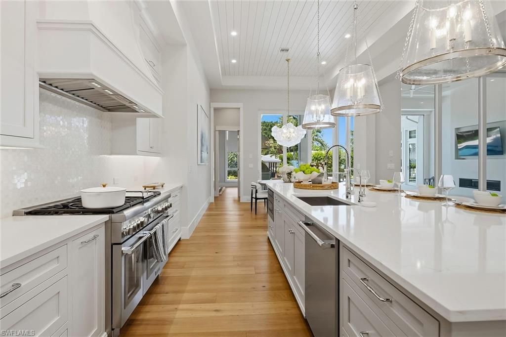 2150 Tarpon Rd, Naples, FL 34102 Photo