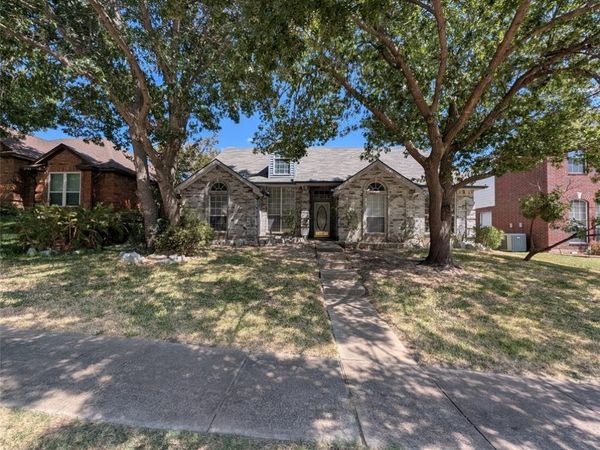 2737 Windswept Lane, Mesquite, TX 75181