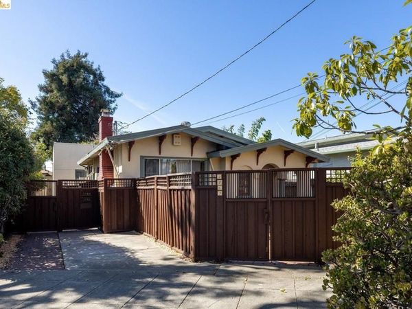 1269 Hopkins St, Berkeley, CA 94702