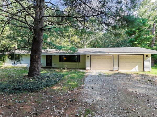 6130 E Deerfield Drive , Coal City, IL 60416
