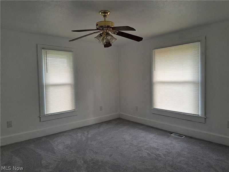 709 McKinley Avenue, Cambridge, OH 43725 Photo 37