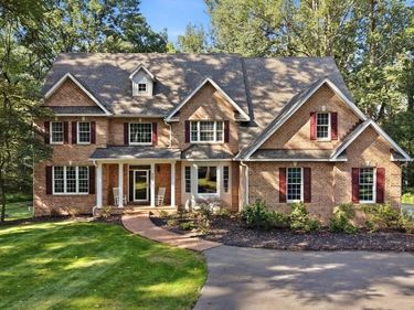 300 CLEARVIEW DRIVE , CLEAR BROOK, VA 22624