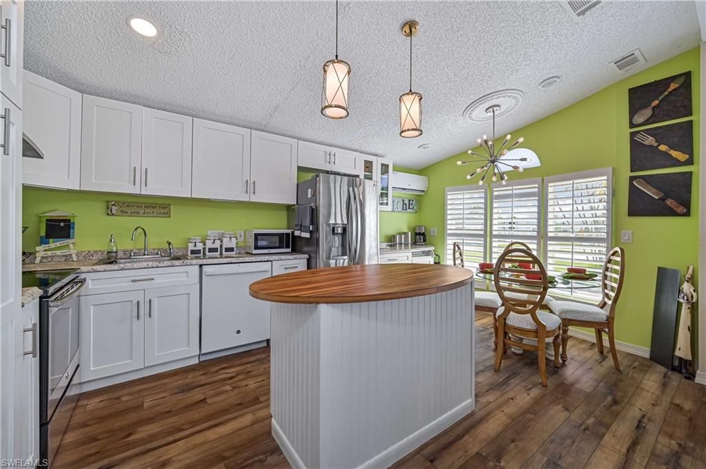19681 Summerlin Rd, Unit 418, Fort Myers, FL 33908 Photo