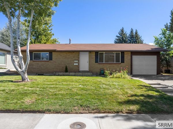 960 Jefferson Avenue, IDAHO FALLS, ID 83402