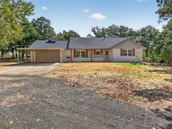 15800 SE 37th Place, Choctaw, OK 73020