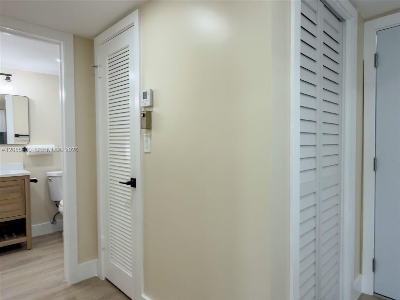 2949 Point East Dr , Unit B304, Aventura, FL 33160 Photo