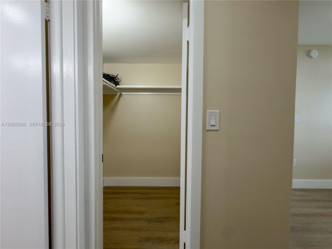 2949 Point East Dr , Unit B304, Aventura, FL 33160 Photo