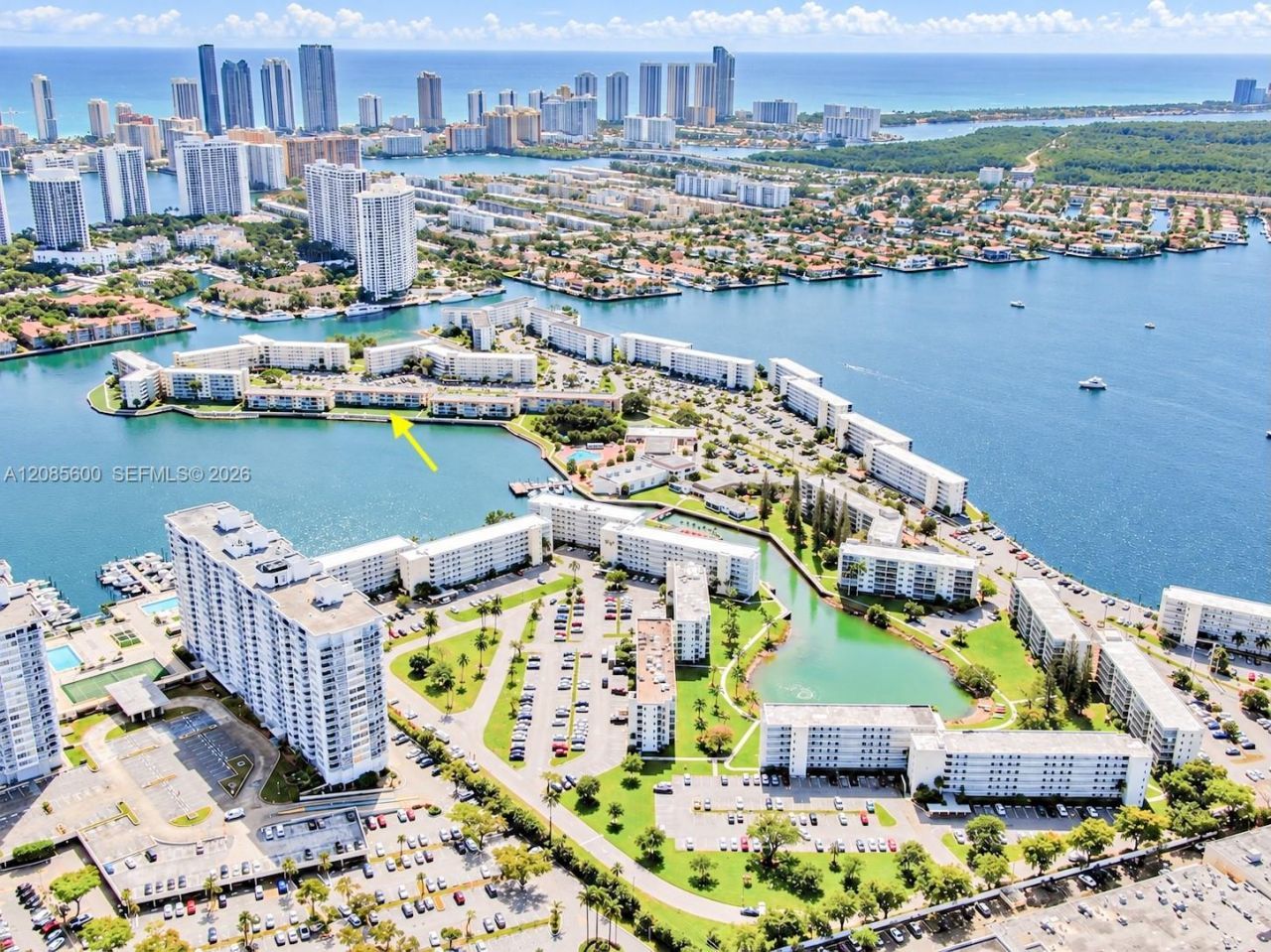 2949 Point East Dr, Unit B304, Aventura, FL 33160 Photo